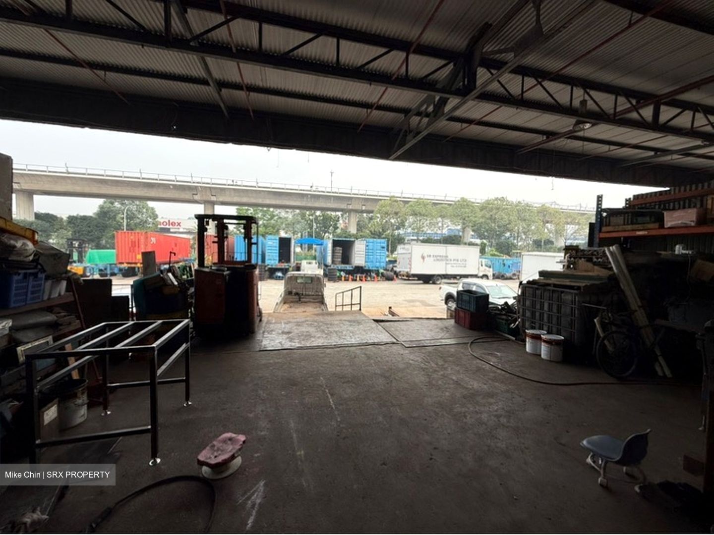 Benoi Road (D22), Factory #634185131
